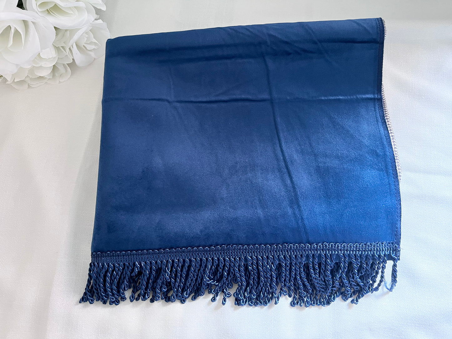 Tapis velour bleu roi