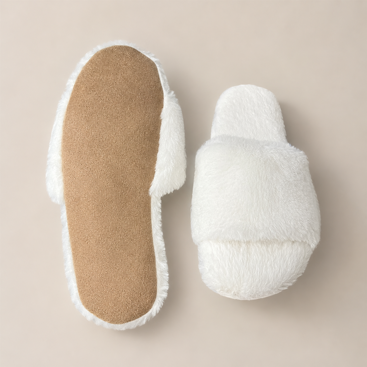 CHAUSSONS FLUFFY BLANC